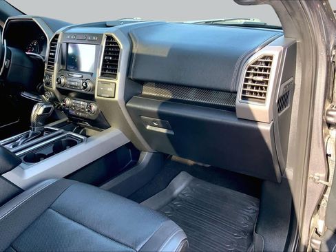 Used 2019 Ford F150 Raptor w/ Equipment Group 802A Luxury AWD/4WD image 17