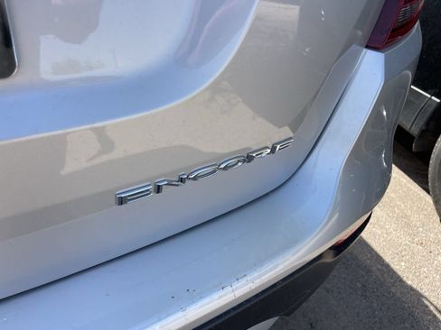 Used 2022 Buick Encore Preferred w/ Safety Package FWD image 3