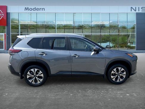 Certified 2023 Nissan Rogue SV w/ SV Premium B Package FWD image 4
