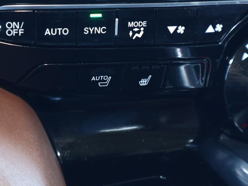 Used 2024 Acura MDX w/Technology Package image 31