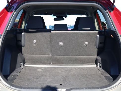 Used 2019 Toyota RAV4 LE image 25