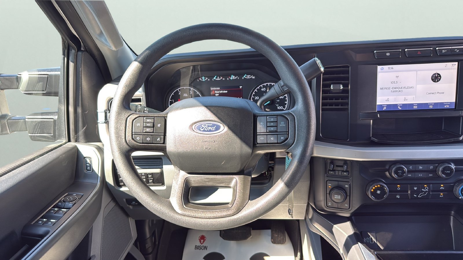 Used 2024 Ford F250 XLT w/ FX4 Off-Road Package AWD/4WD image 12