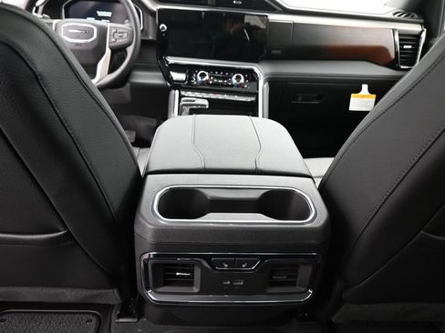 New 2026 GMC Sierra 1500 Denali AWD/4WD image 22