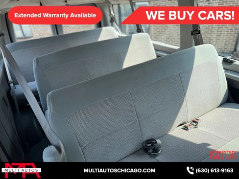 Used 2006 Ford E-350 and Econoline 350 XLT image 11