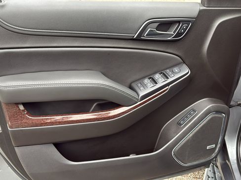 Used 2020 GMC Yukon SLT image 10