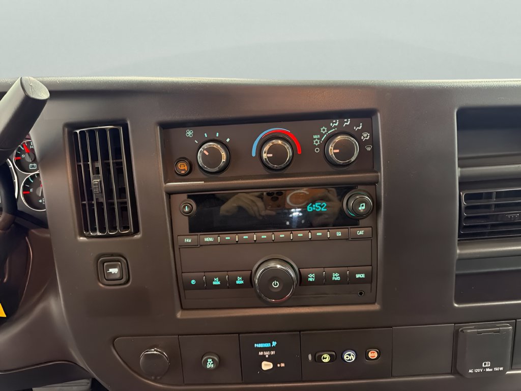 Used 2025 GMC Savana 2500 w/ Driver Convenience Package RWD image 18