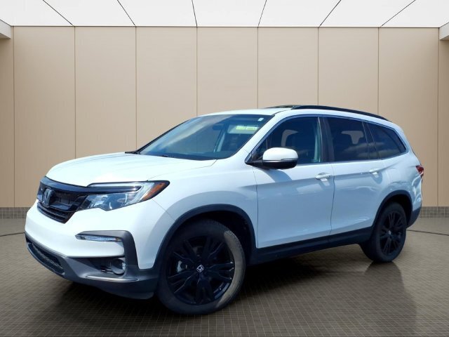 Used 2021 Honda Pilot Special Edition image 2