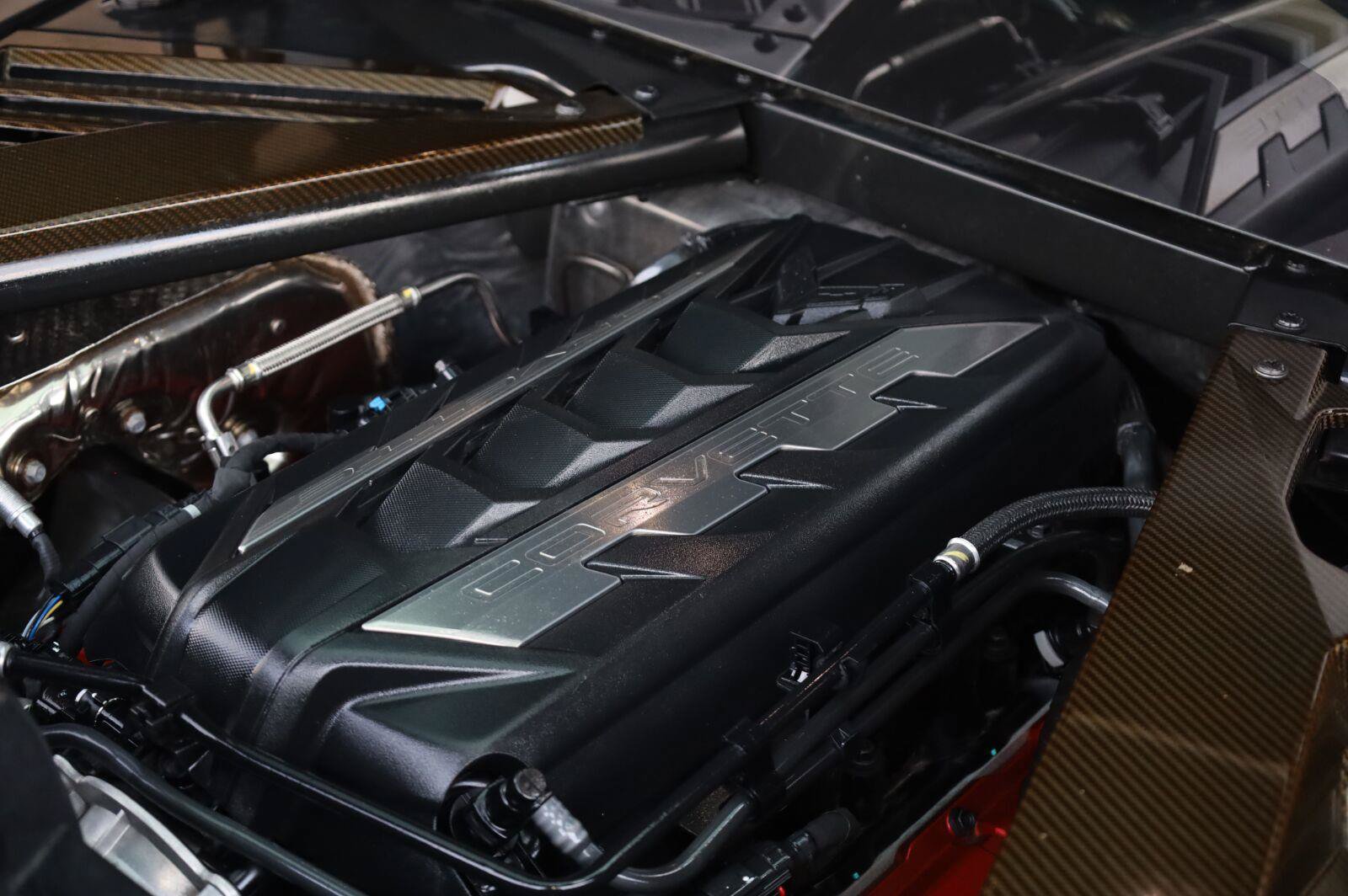 Used 2021 Chevrolet Corvette Stingray Preferred Cpe w/ Z51 Performance Package RWD image 17