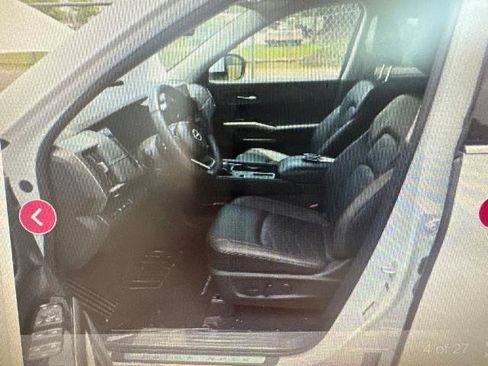 Certified 2025 Nissan Pathfinder Platinum w/ Cargo Package FWD image 3