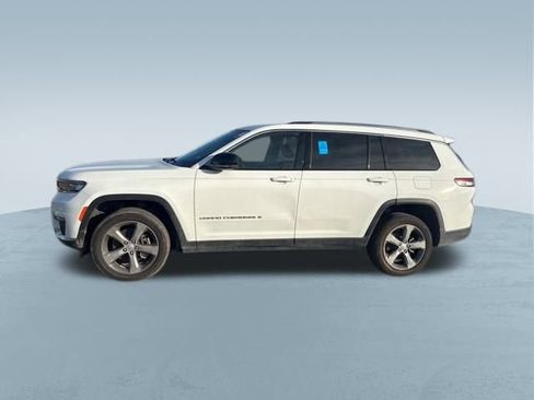 Used 2022 Jeep Grand Cherokee L Limited image 4