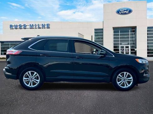 Used 2019 Ford Edge SEL w/ Equipment Group 201A AWD/4WD image 2