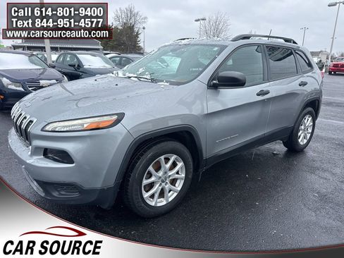Used 2016 Jeep Cherokee Sport w/ Cold Weather Group image 3
