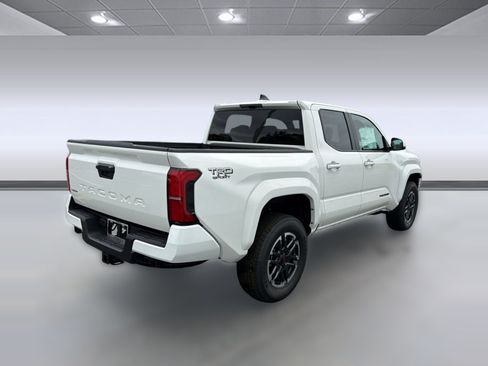 Used 2026 Toyota Tacoma TRD Sport RWD image 9