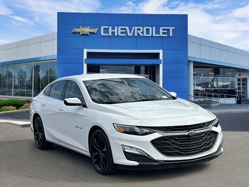 Certified 2024 Chevrolet Malibu LT w/ Sport Edition FWD image 6