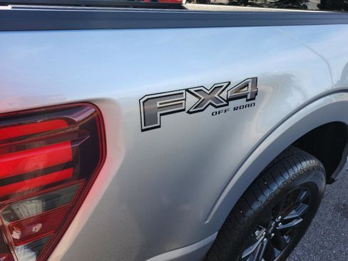 Used 2025 Ford F150 Lariat w/ Equipment Group 502A High image 4