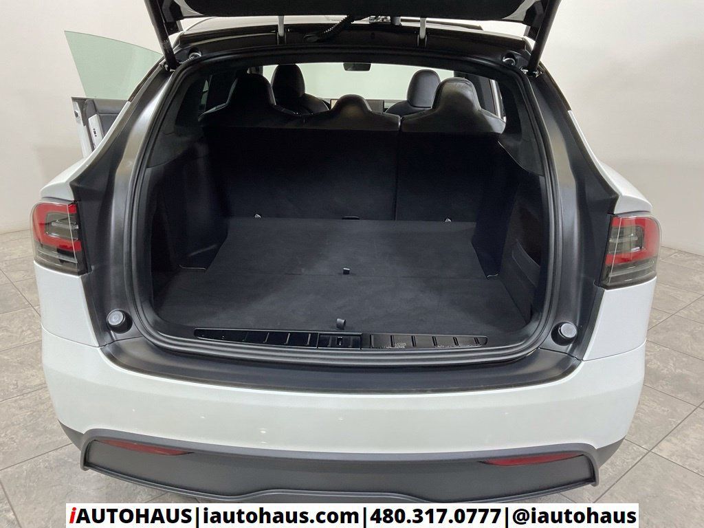 Used 2023 Tesla Model X AWD/4WD image 12