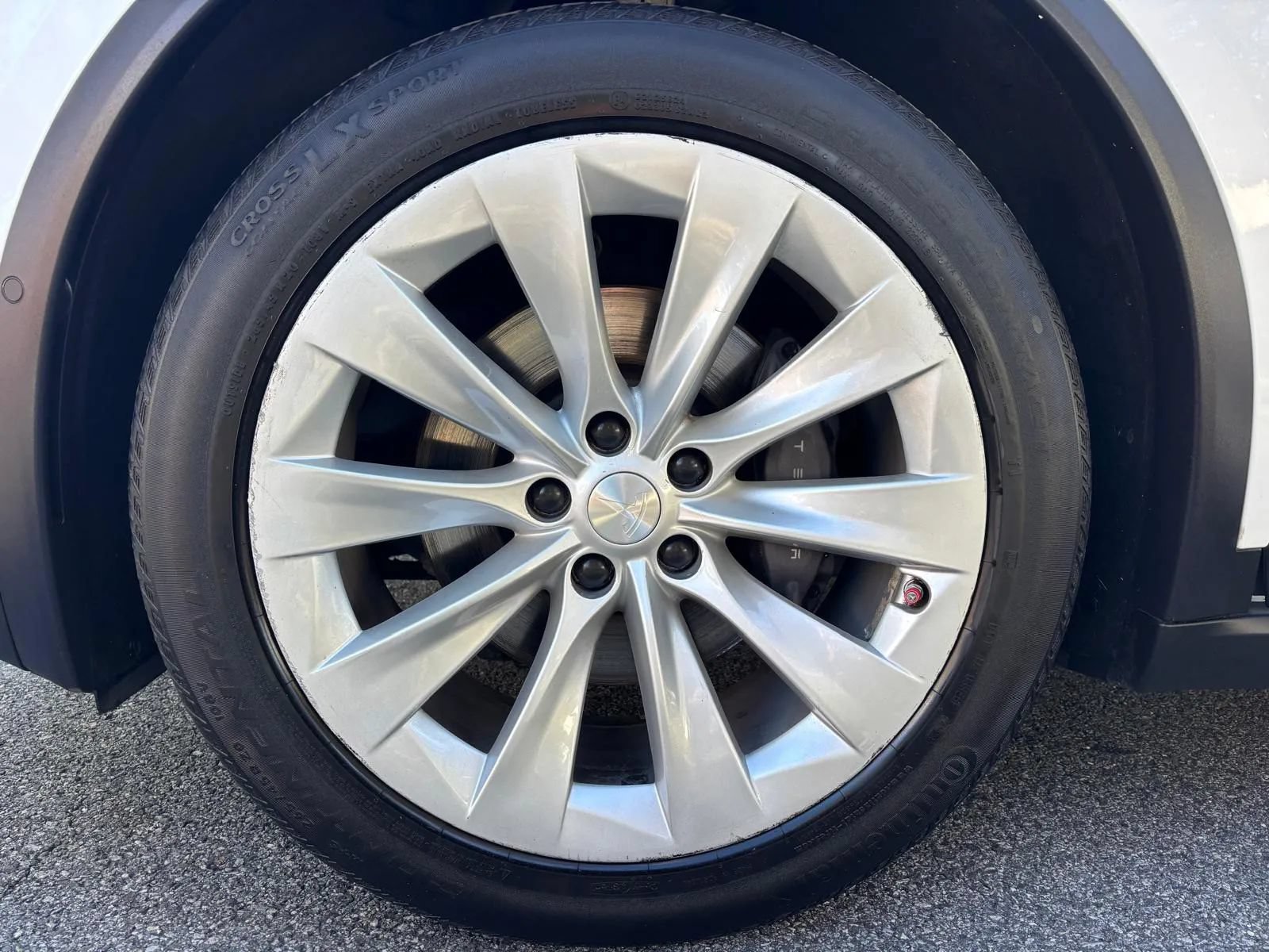 Used 2016 Tesla Model X 90D AWD/4WD image 40
