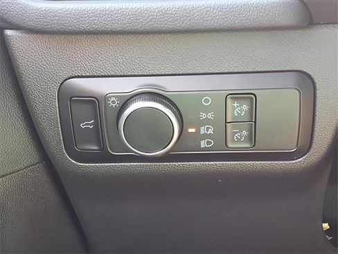 Used 2024 Ford Escape ST-Line image 19