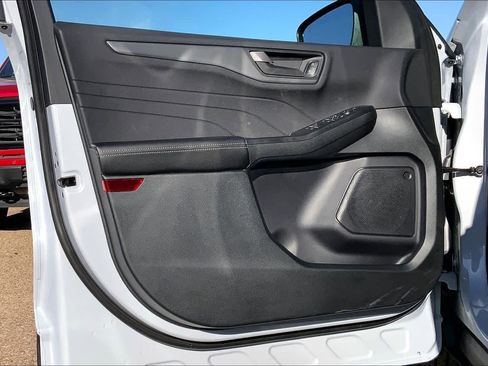 New 2026 Ford Escape Active FWD image 10