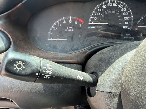 Used 1999 Chevrolet Malibu LS FWD image 25