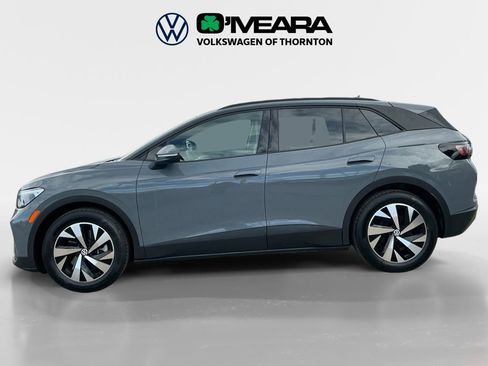 Used 2024 Volkswagen ID.4 Standard image 2
