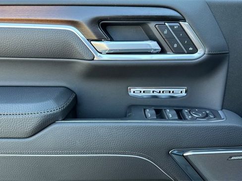 New 2026 GMC Sierra 1500 Denali w/ Denali Reserve Package image 11