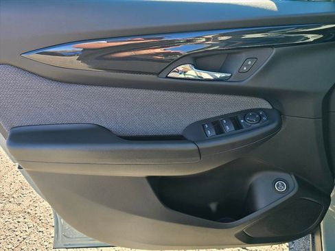 New 2026 Chevrolet TrailBlazer LT w/ Convenience Package FWD image 8