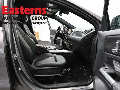 Used 2025 Mercedes-Benz GLA 250 image 23