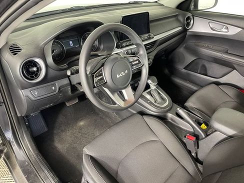 Certified 2024 Kia Forte LX FWD image 3