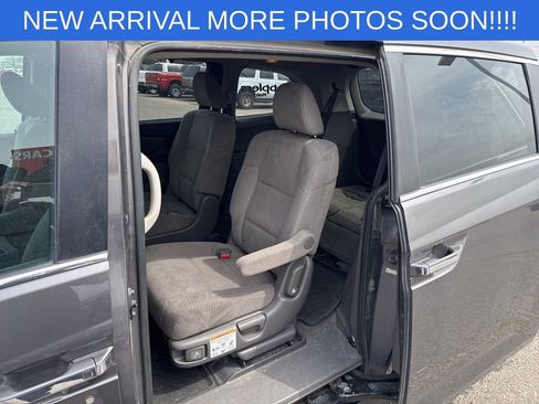 Used 2015 Honda Odyssey EX image 18