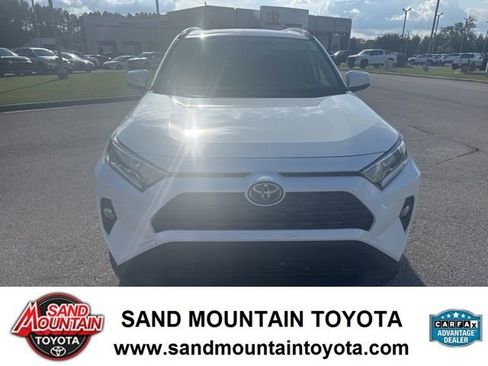 Used 2021 Toyota RAV4 XLE image 7