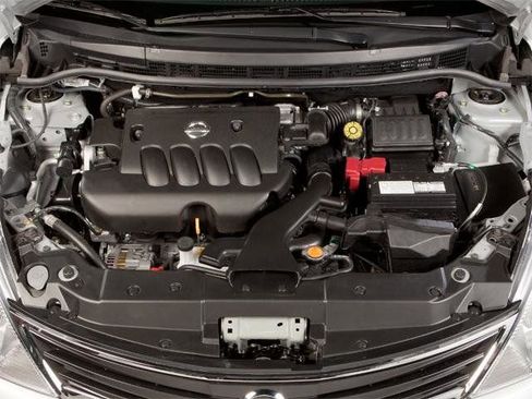 Used 2011 Nissan Versa 1.8 S w/ Plus Pkg image 13