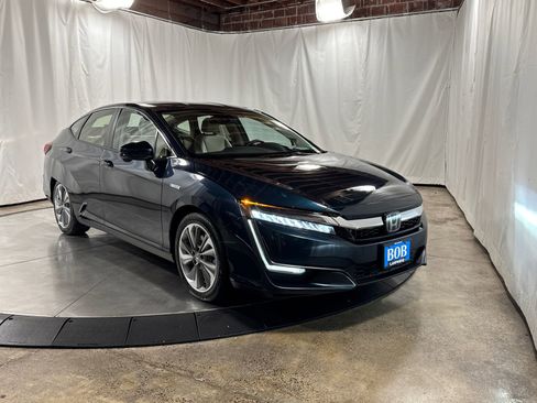 Used 2018 Honda Clarity Touring image 10