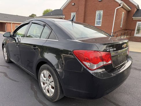 Used 2012 Chevrolet Cruze LS w/ Connectivity Package FWD image 7