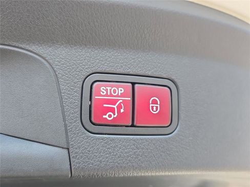 Used 2021 Mercedes-Benz GLE 53 AMG 4MATIC Coupe image 25