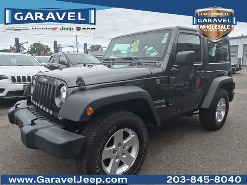 Used 2018 Jeep Wrangler Sport AWD/4WD image 1