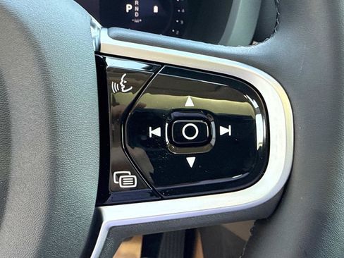 New 2026 Volvo XC60 B5 Plus w/ Climate Package AWD/4WD image 30