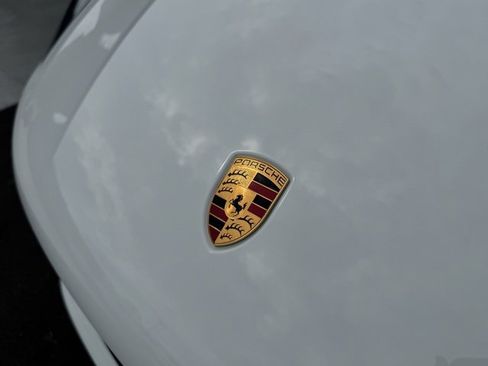 New 2026 Porsche Macan image 31