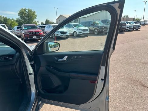 Used 2024 Ford Escape ST-Line AWD/4WD image 30