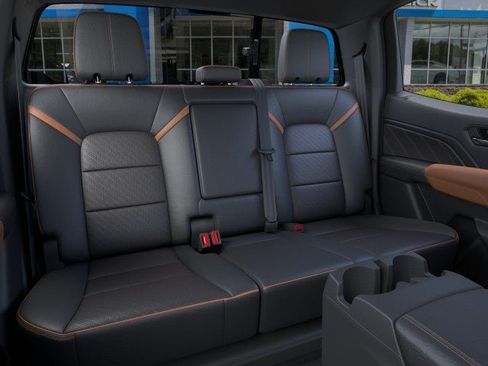 New 2026 GMC Canyon AT4 w/ Technology Plus Package AWD/4WD image 17