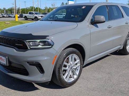 Used 2022 Dodge Durango GT w/ Trailer Tow Group IV AWD/4WD image 3