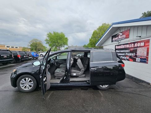 Used 2017 Honda Odyssey EX-L image 25