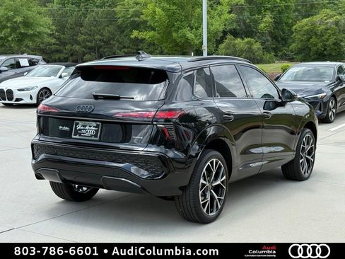 New 2026 Audi Q3 quattro 2.0T AWD/4WD image 14