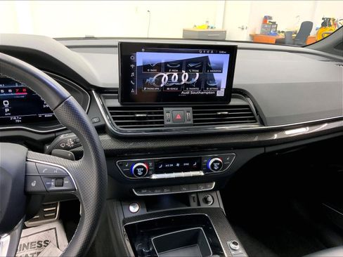 Certified 2023 Audi SQ5 Premium Plus w/ Premium Plus Package image 40