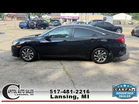 Used 2018 Honda Civic EX image 5