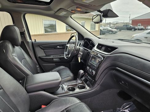 Used 2015 Chevrolet Traverse LTZ image 21