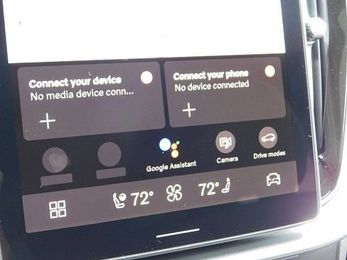 New 2026 Volvo XC90 B6 Plus w/ Protection Package image 19