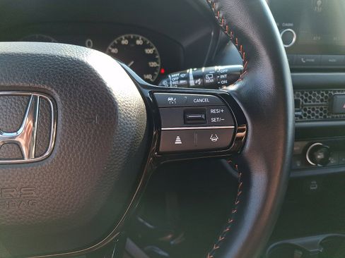 Certified 2025 Honda HR-V Sport image 21