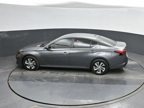 Used 2025 Nissan Altima 2.5 S image 33