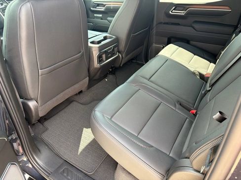 Certified 2025 GMC Sierra 1500 Denali w/ Denali Reserve Package AWD/4WD image 9